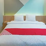 Apple Platinum Hotel